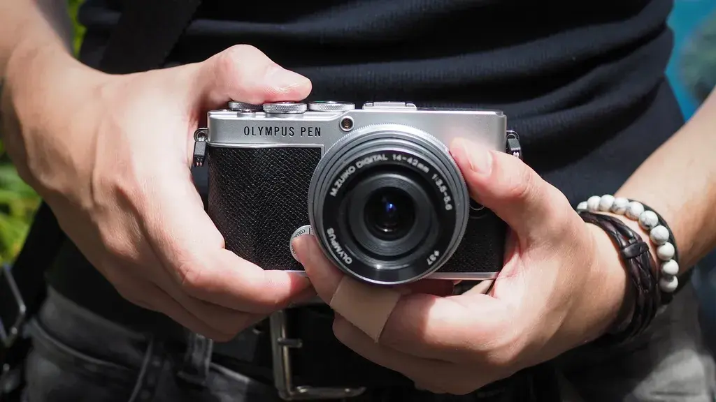 2026年版】OM SYSTEM OLYMPUS PEN E-P7のレビュー比較まとめ スナップ